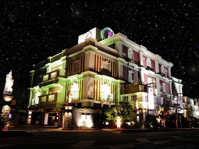 フラワーホテル