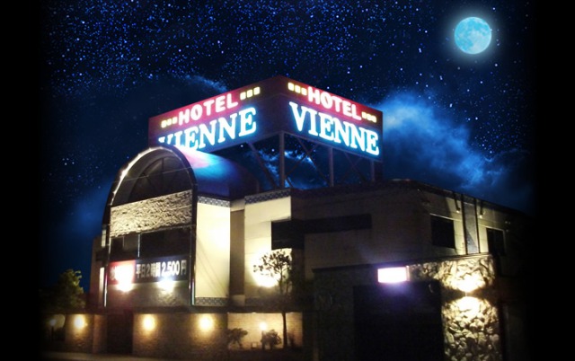 ヴィエンヌ ヴィエンヌ